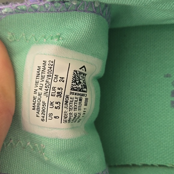 Cute Converse Chuck Taylor All Star Canvas - Picture 9 of 11